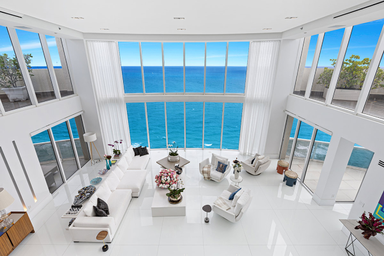 luxury real estate auctions