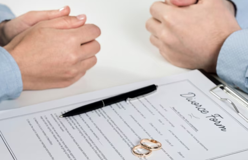 Divorce Lawyer
